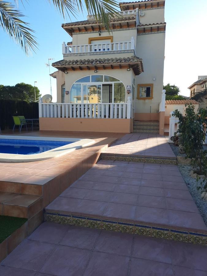 Los Dolses Don Juan,Villa Avec Piscine Privee 오리후엘라 외부 사진